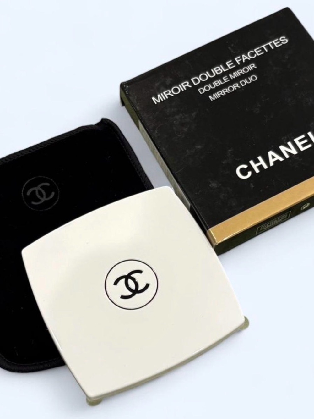 CHANEL Miroir Double Facettes Compact Mirror Duo